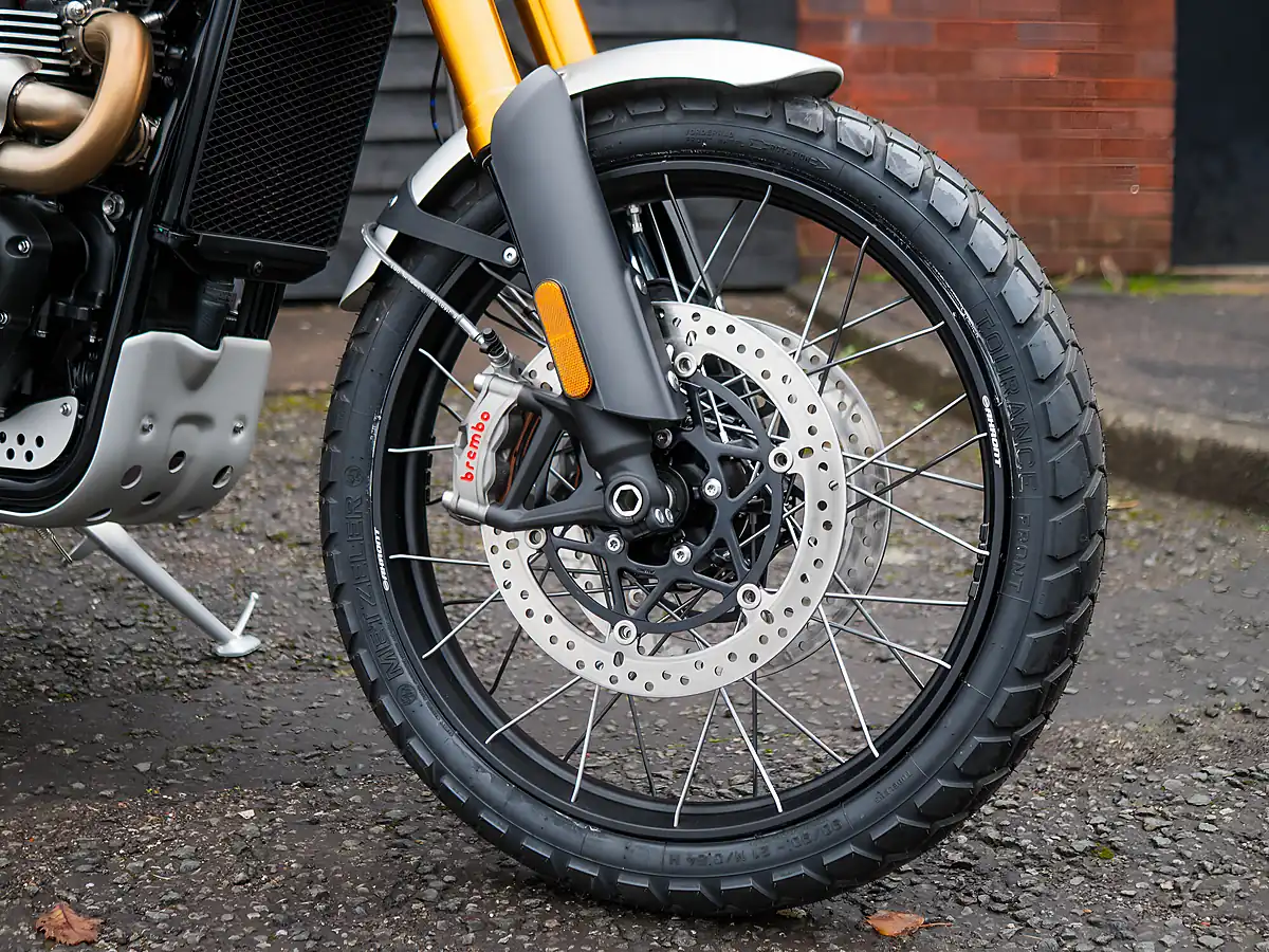 Used 2026 Triumph Scrambler 1200 Xe Silver Ice - Interior and Exterior details 3