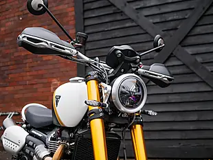 Used 2026 Triumph Scrambler 1200 Xe Silver Ice - Interior and Exterior details 5