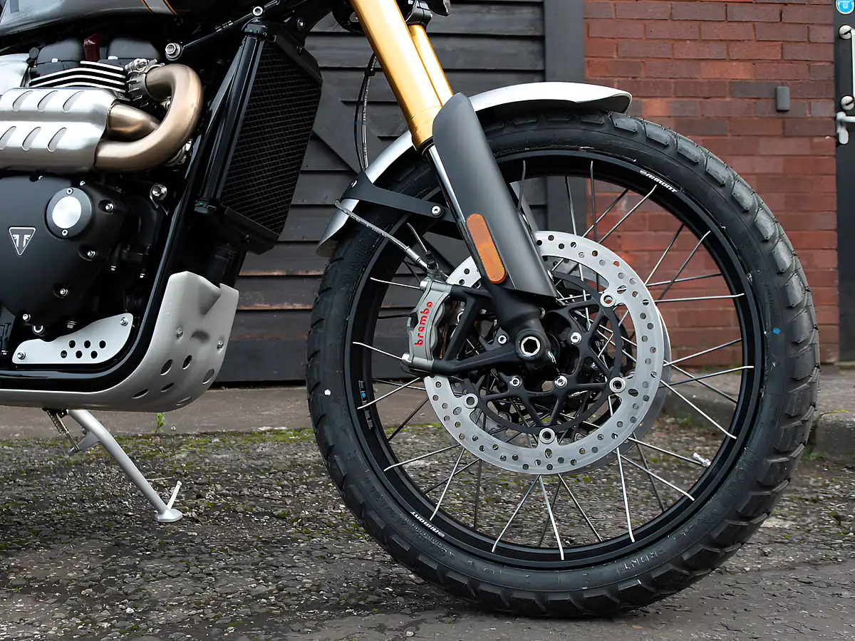 Used 2026 Triumph Scrambler 1200 Xe Silver Ice & Phantom Black - Interior and Exterior details 11