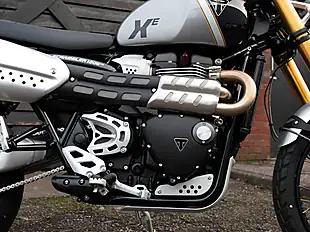 Used 2026 Triumph Scrambler 1200 Xe Silver Ice & Phantom Black - Interior and Exterior details 15