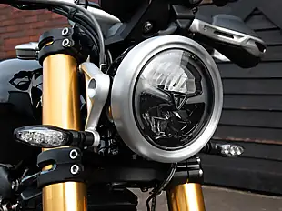 Used 2026 Triumph Scrambler 1200 Xe Silver Ice & Phantom Black - Interior and Exterior details 5