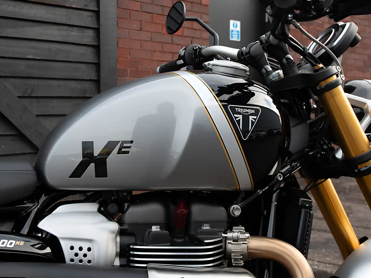Used 2026 Triumph Scrambler 1200 Xe Silver Ice & Phantom Black - Interior and Exterior details 7