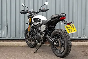 Used 2026 Triumph Scrambler 400 Xc Vanilla White - Interior and Exterior details 6