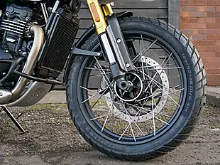 Used 2026 Triumph Scrambler 400 Xc Vanilla White - Interior and Exterior details 13