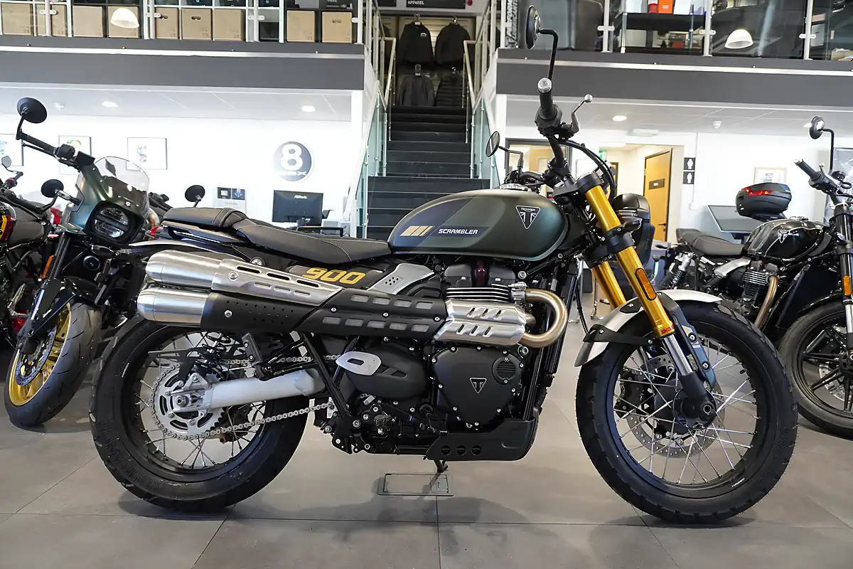 Used 2026 Triumph Scrambler 900 Matt Khaki Green/ Black - Front View