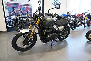 Used 2026 Triumph Scrambler 900 Matt Khaki Green/ Black - Interior and Exterior details 6