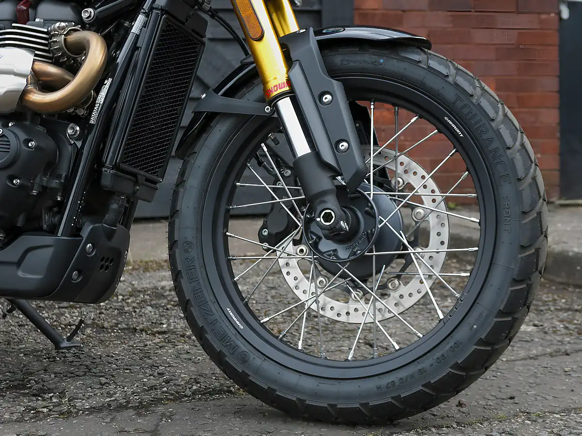 Used 2026 Triumph Scrambler 900 Urban Grey - Interior and Exterior details 10