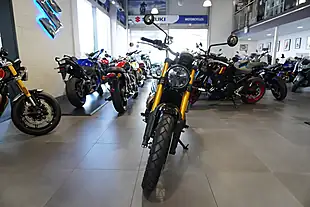 Used 2026 Triumph Scrambler 900 Urban Grey - Interior and Exterior details 3