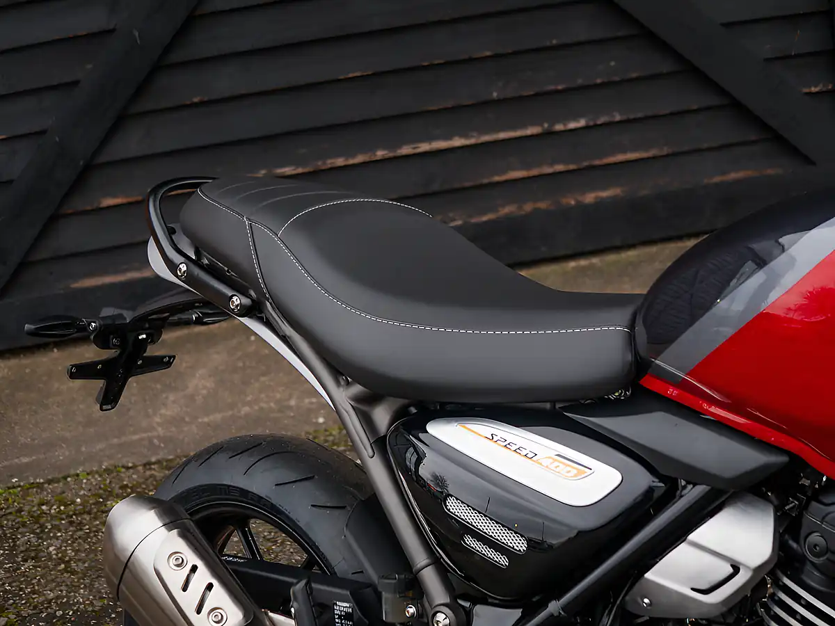 Used 2026 Triumph Speed 400 Lava Red Gloss / Storm Grey - Interior and Exterior details 13
