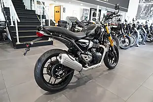 Used 2026 Triumph Speed 400 Phantom Black - Interior and Exterior details 5