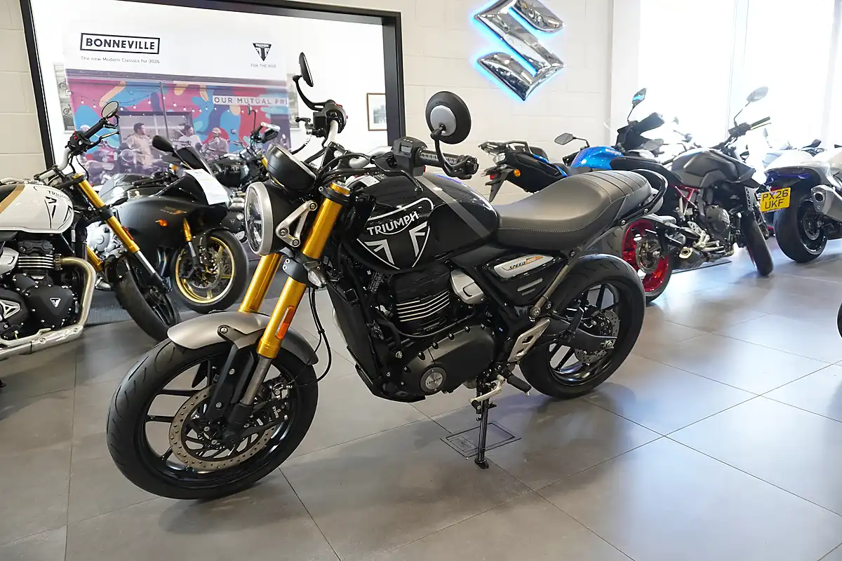 Used 2026 Triumph Speed 400 Phantom Black - Interior and Exterior details 6