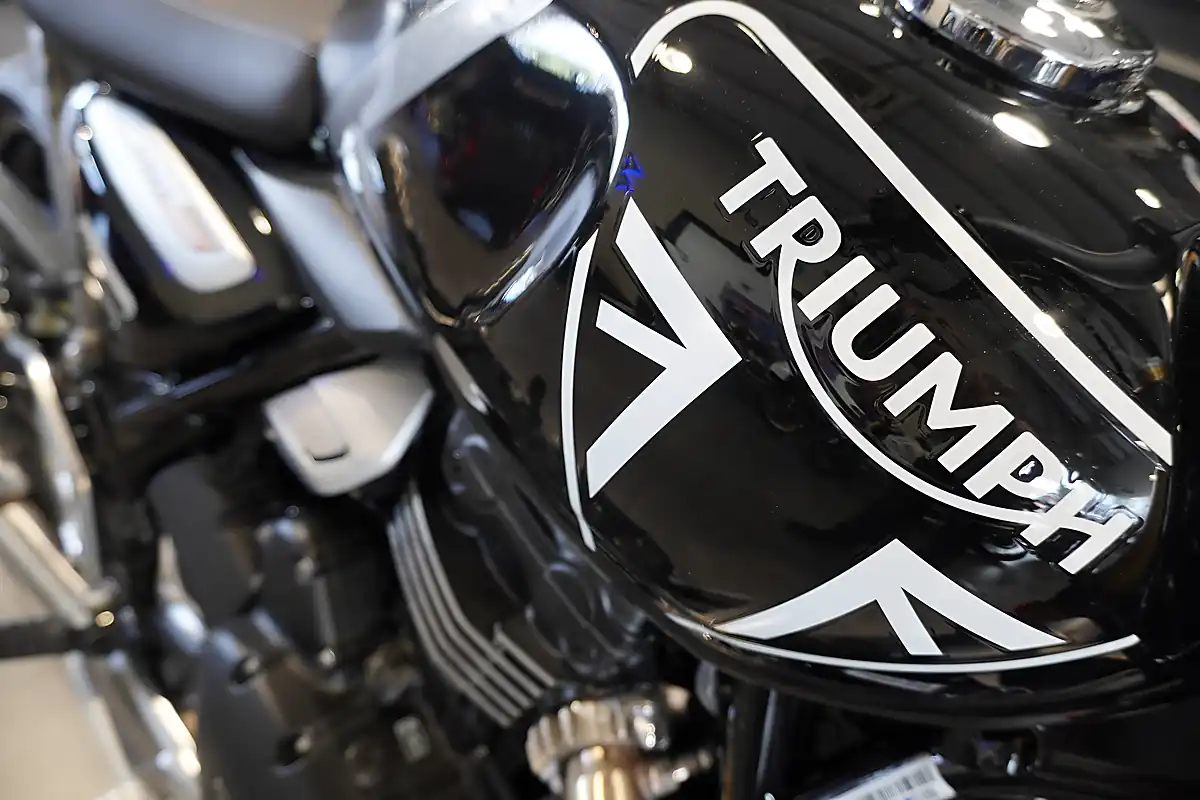 Used 2026 Triumph Speed 400 Phantom Black - Interior and Exterior details 9