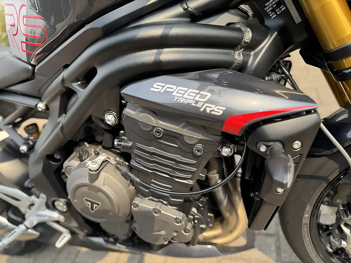 Used 2026 Triumph Speed Triple RS Grey - Interior and Exterior details 15