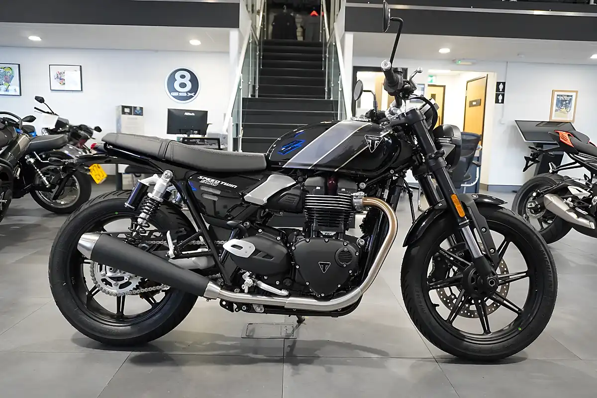 Used 2026 Triumph Speed Twin 900 Classic Phantom Black/Gold - Front View