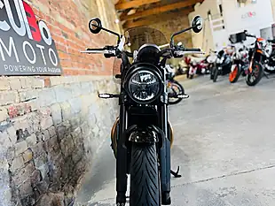 Used 2026 Triumph Speed Twin 900 Retro Silver - Interior and Exterior details 19