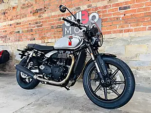 Used 2026 Triumph Speed Twin 900 Retro Silver - Interior and Exterior details 3