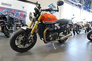Used 2026 Triumph Speed Twin RS Baja Orange - Interior and Exterior details 7