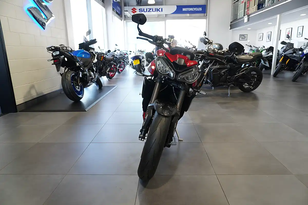 Used 2026 Triumph Street Triple 765 RS Carnival Red - Interior and Exterior details 3