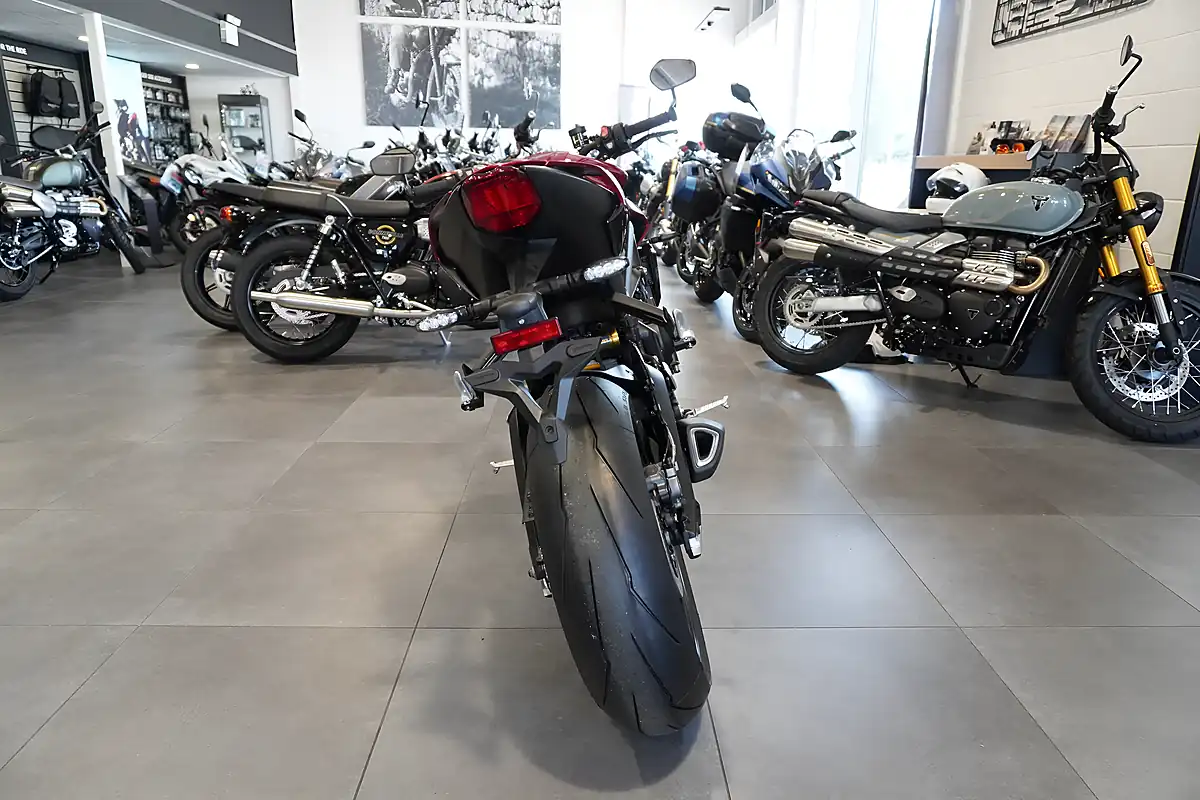Used 2026 Triumph Street Triple 765 RS Carnival Red - Interior and Exterior details 4