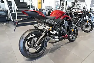 Used 2026 Triumph Street Triple 765 RS Carnival Red - Interior and Exterior details 5