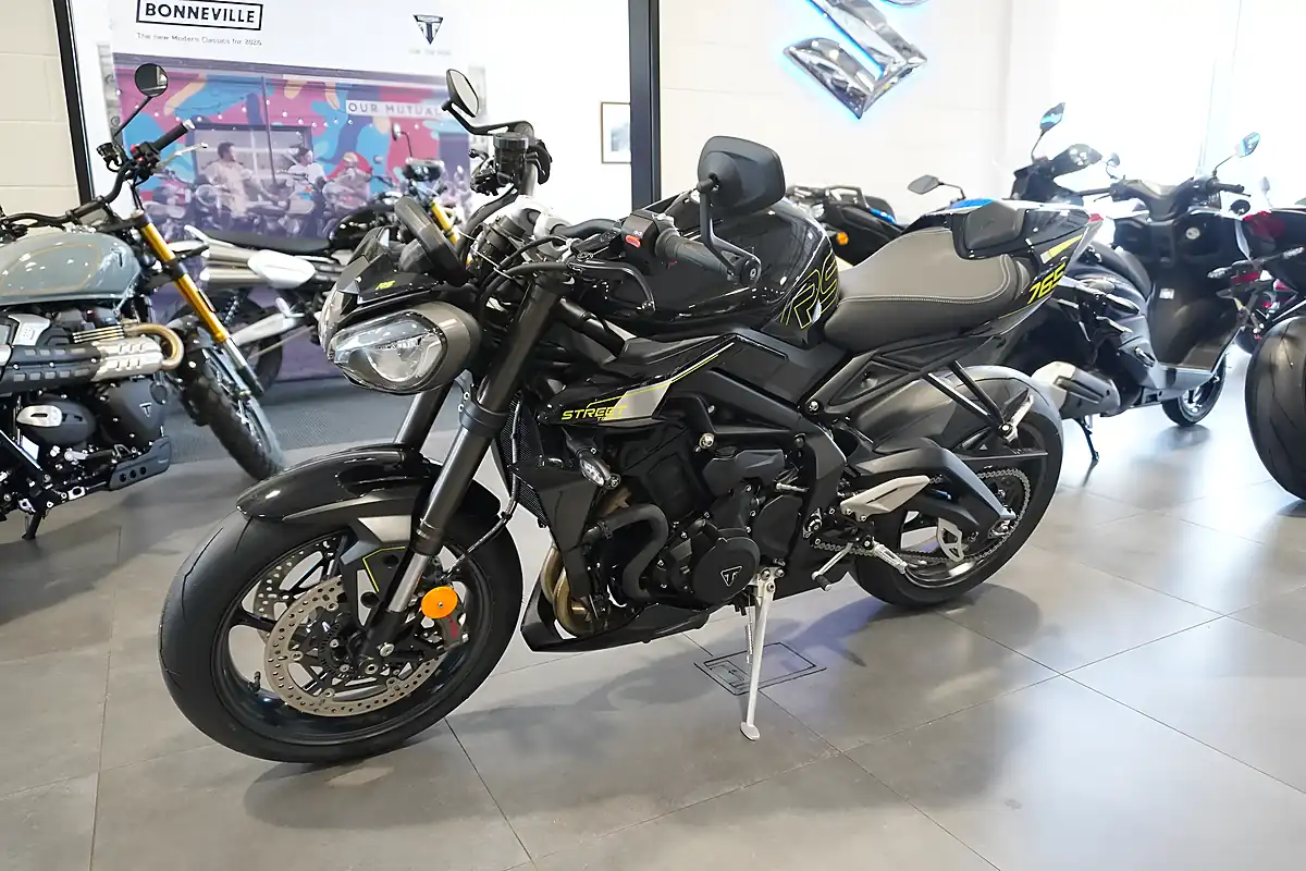 Used 2026 Triumph Street Triple 765 RS Phantom Black - Interior and Exterior details 6