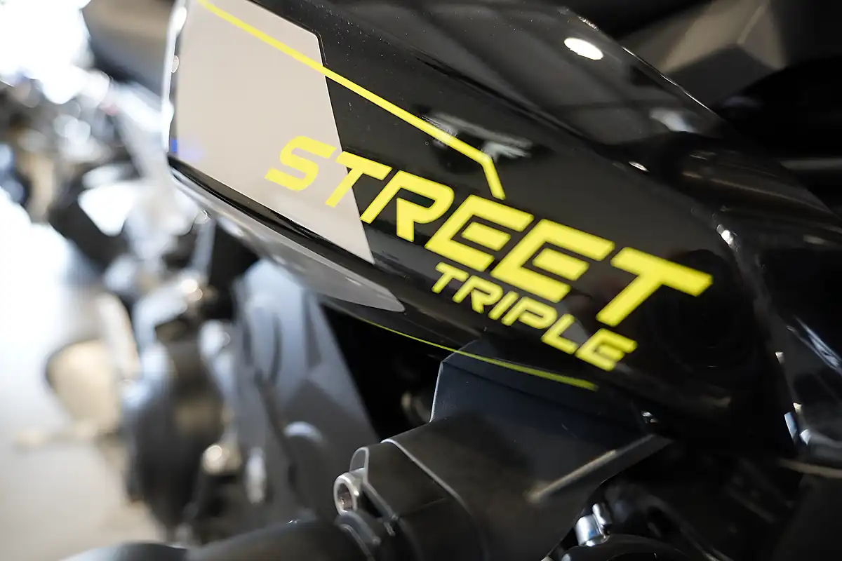 Used 2026 Triumph Street Triple 765 RS Phantom Black - Interior and Exterior details 8