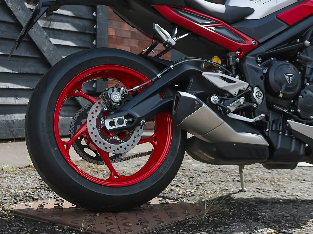 Used 2026 Triumph Street Triple 765 Rx Rx Matt Aluminium - Interior and Exterior details 14