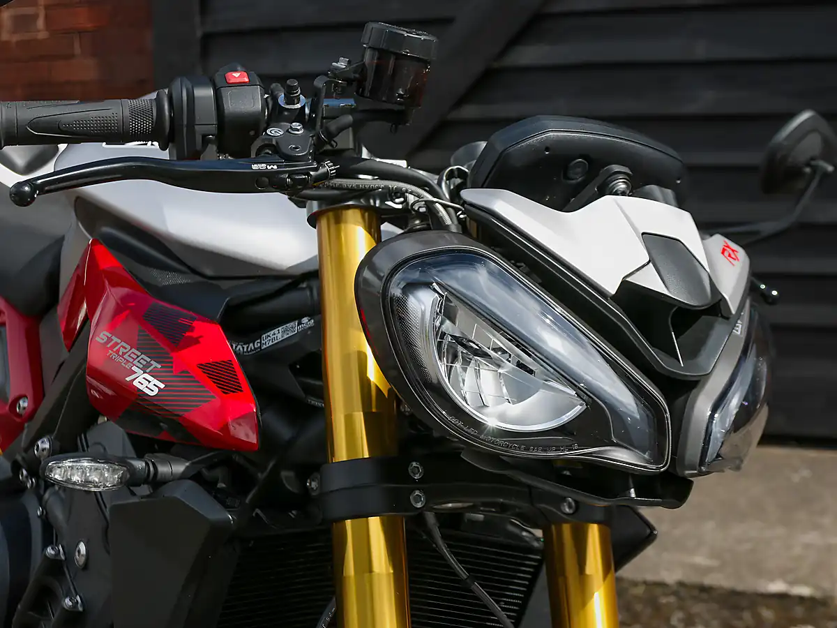 Used 2026 Triumph Street Triple 765 Rx Rx Matt Aluminium - Interior and Exterior details 6