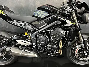 Used 2026 Triumph Street Triple RS Black - Interior and Exterior details 8