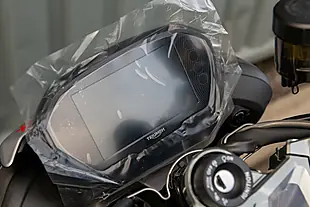 Used 2026 Triumph Street Triple Rx Matt Aluminium - Interior and Exterior details 16
