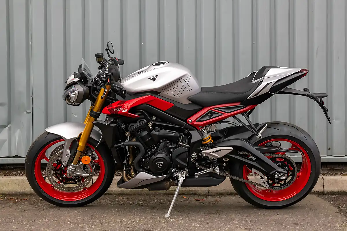 Used 2026 Triumph Street Triple Rx Matt Aluminium - Interior and Exterior details 6