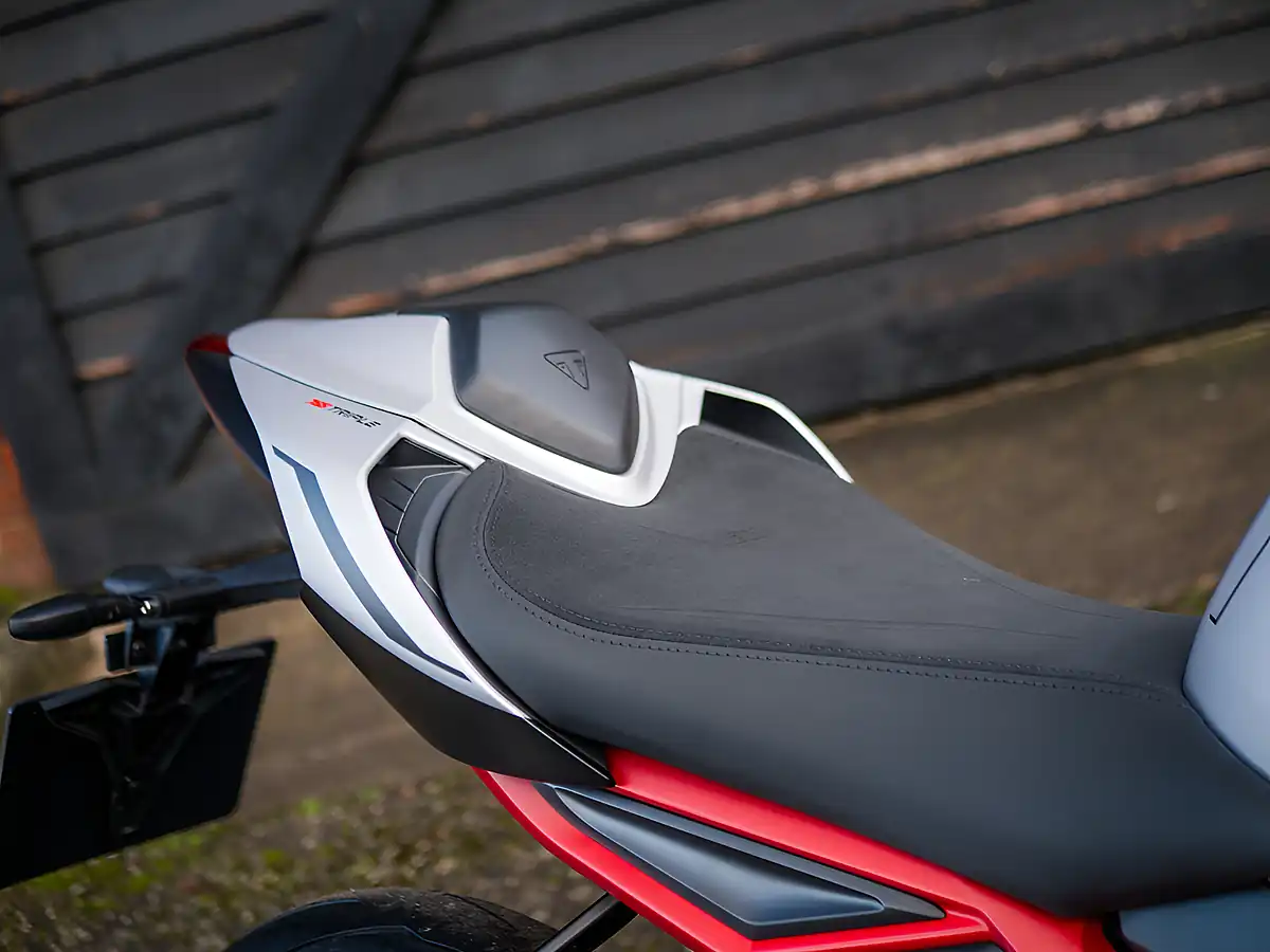 Used 2026 Triumph Street Triple Rx Matt Aluminium - Interior and Exterior details 14