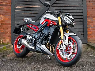 Used 2026 Triumph Street Triple Rx Matt Aluminium - Interior and Exterior details 8