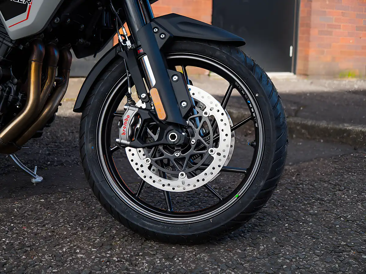 Used 2026 Triumph Tiger 1200 Alpine Edition Satin Crystal White - Interior and Exterior details 3