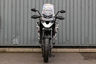 Used 2026 Triumph Tiger 1200 Alpine Edition Satin Crystal White - Interior and Exterior details 3