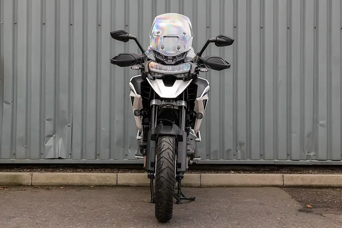Used 2026 Triumph Tiger 1200 Alpine Edition Satin Crystal White - Interior and Exterior details 3