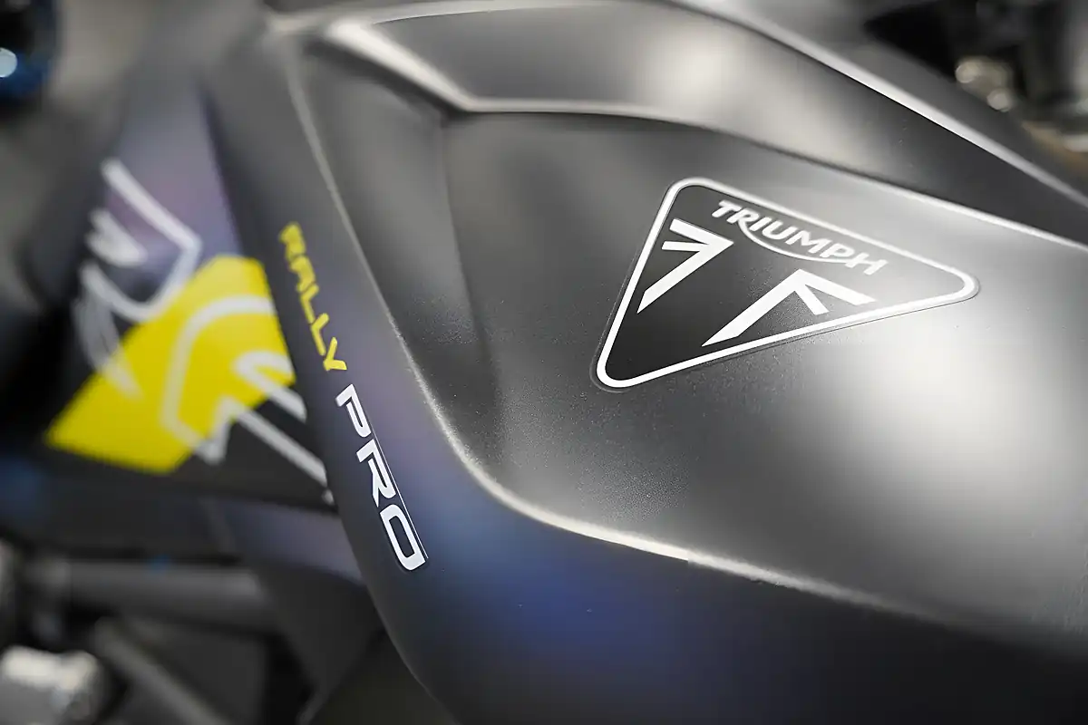 Used 2026 Triumph Tiger 1200 Desert Edition Granite - Interior and Exterior details 8
