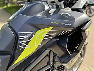 Used 2026 Triumph Tiger 1200 Desert Grey - Interior and Exterior details 15