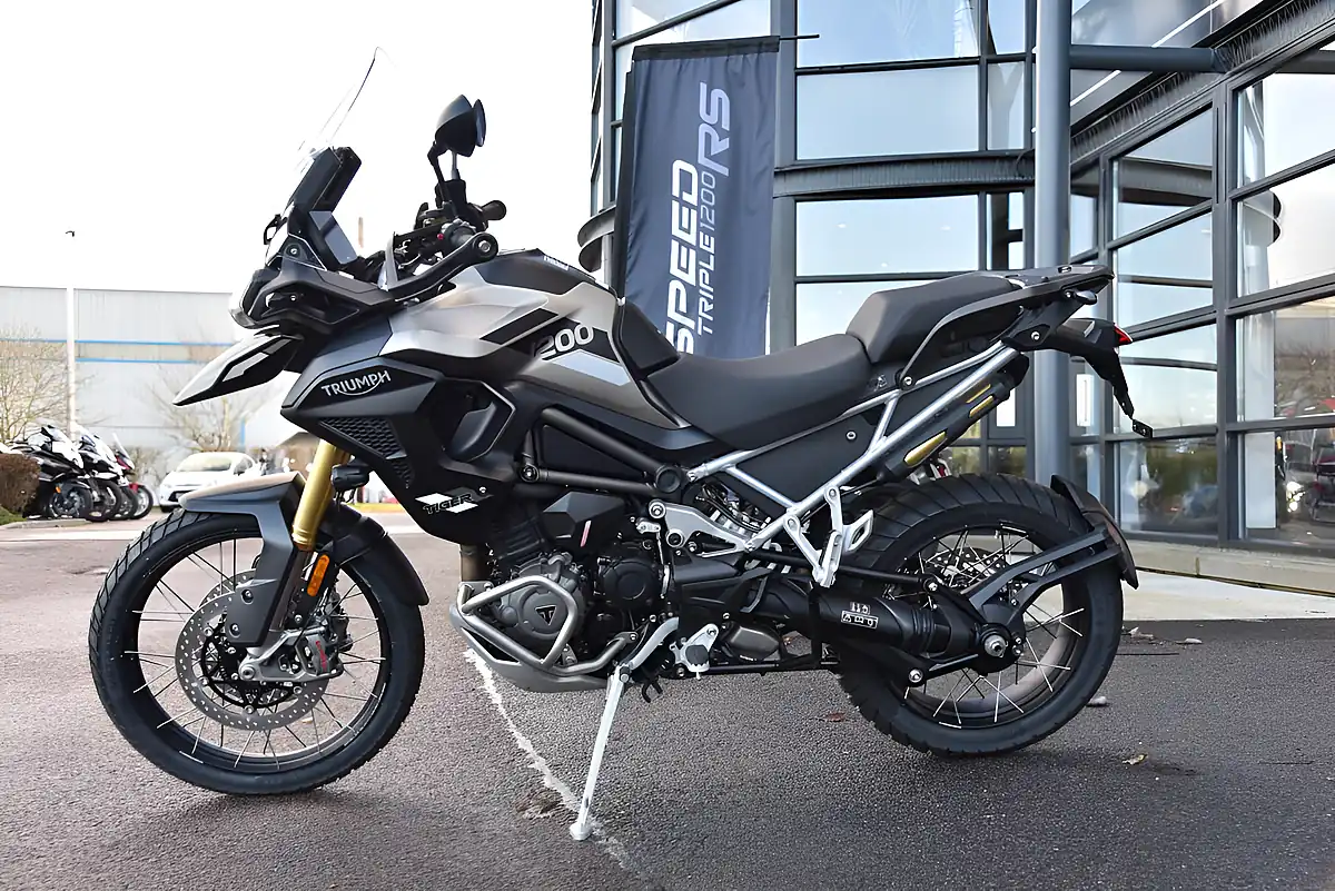 Used 2026 Triumph Tiger 1200 Rally Pro Sandstorm - Interior and Exterior details 11