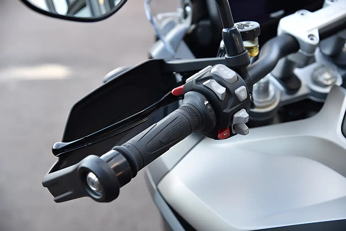 Used 2026 Triumph Tiger 1200 Rally Pro Sandstorm - Interior and Exterior details 19