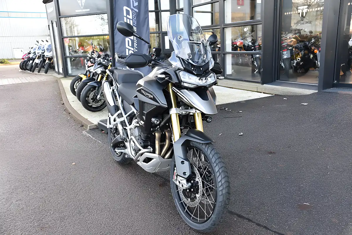 Used 2026 Triumph Tiger 1200 Rally Pro Sandstorm - Interior and Exterior details 5