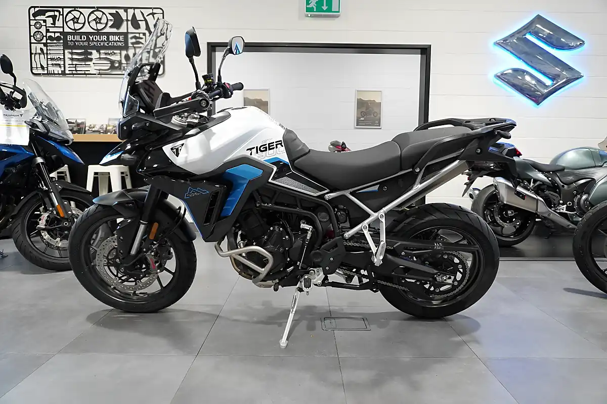 Used 2026 Triumph Tiger 900 Alpine Edition Snowdonia White - Interior and Exterior details 2