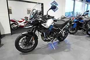 Used 2026 Triumph Tiger 900 Alpine Edition Snowdonia White - Interior and Exterior details 6