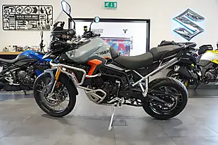 Used 2026 Triumph Tiger 900 Desert Edition Urban Grey - Interior and Exterior details 2