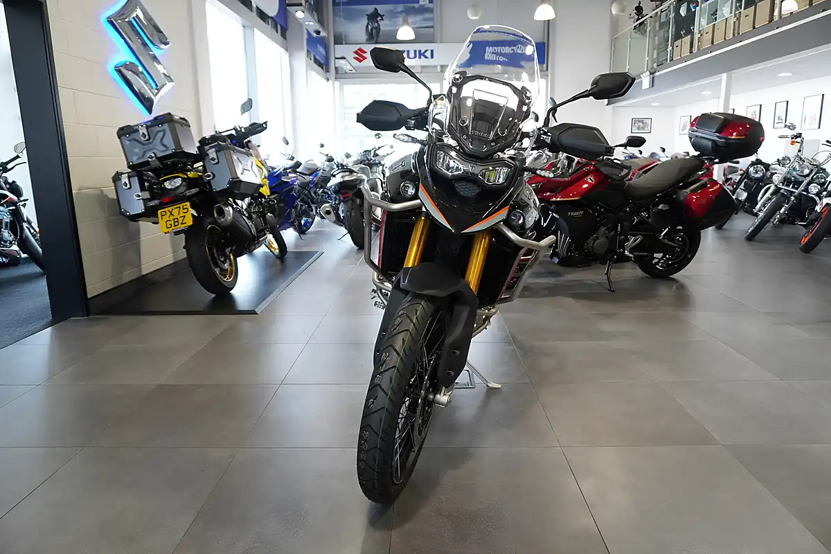 Used 2026 Triumph Tiger 900 Desert Edition Urban Grey - Interior and Exterior details 3