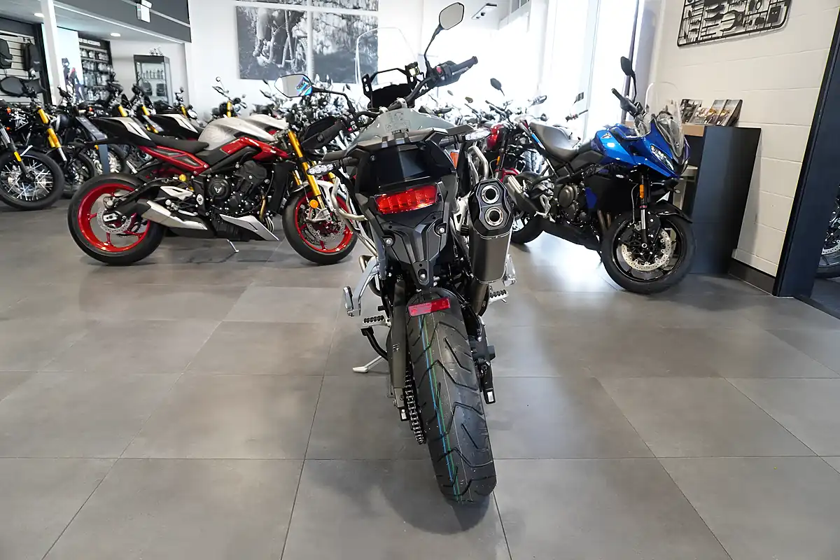 Used 2026 Triumph Tiger 900 Desert Edition Urban Grey - Interior and Exterior details 4