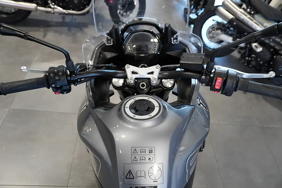 Used 2026 Triumph Tiger Sport 800 Graphite/ Black - Interior and Exterior details 7