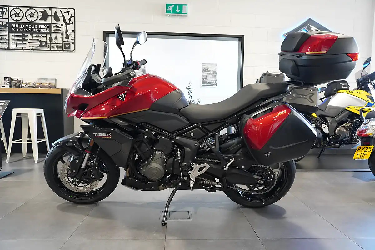 Used 2026 Triumph Tiger Sport 800 Tour Carnival Red - Interior and Exterior details 2