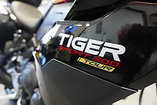 Used 2026 Triumph Tiger Sport 800 Tour Carnival Red - Interior and Exterior details 8