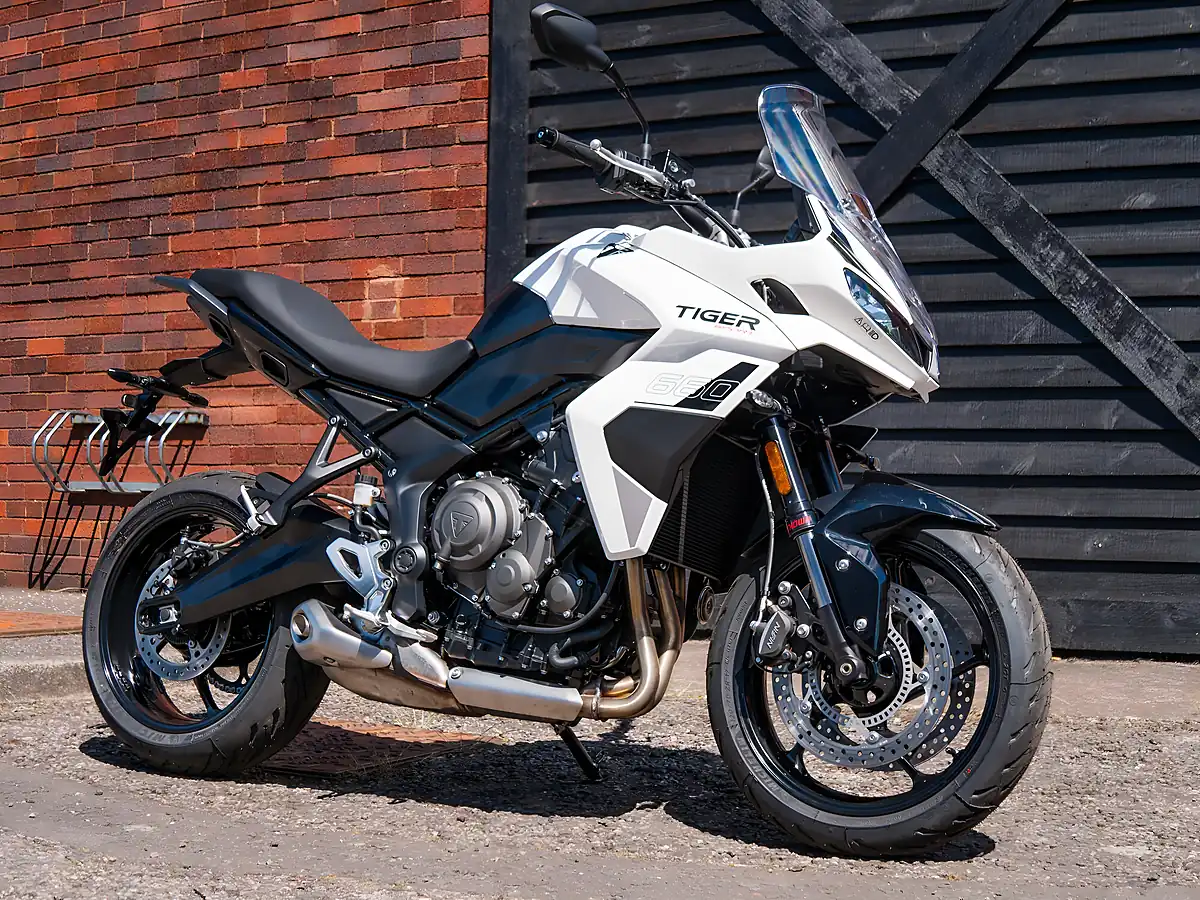 Used 2026 Triumph Tiger Sport Pure White - Interior and Exterior details 17